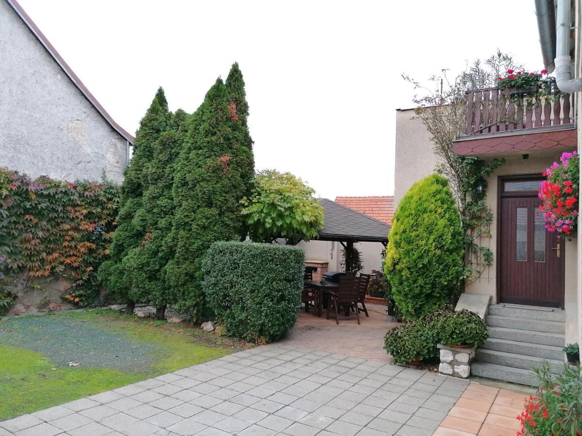 Ubytovani Na Spaciru Mikulov Exteriér fotografie